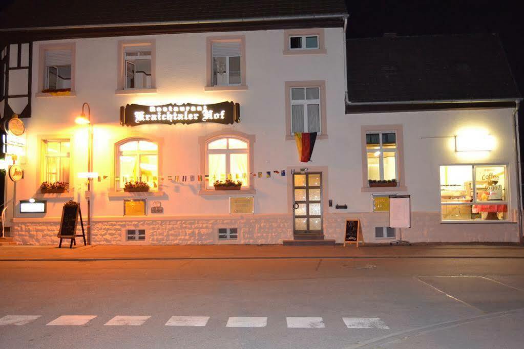 Hotel Kraichtaler Hof Exterior foto